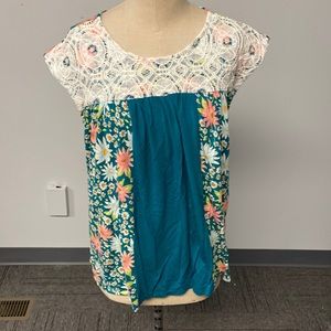 Matilda Jane Women’s Size S Lace Panel Cotton Panel Short Sleeve Shirt Like New